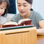 轉瞬即逝：微型小說的閱讀樂趣